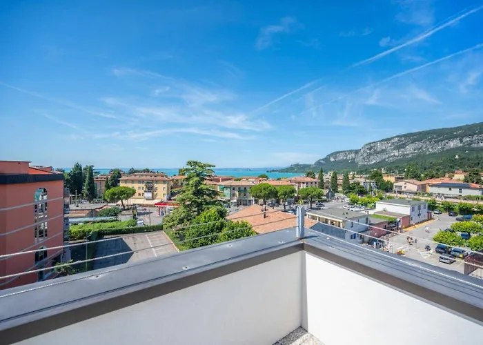 Apartamento Regina Gardesana Lakeshore